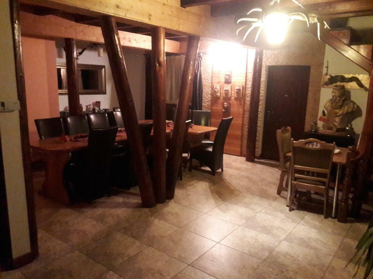 Отель Casa Daos Nucsoara  Экстерьер фото